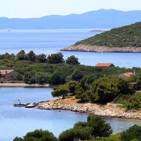 Secluded Fisherman's Cove Soline, Pasman - 499