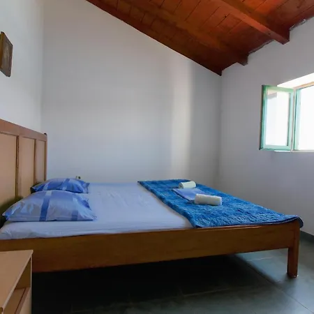 בית נופש Secluded Fisherman's Cove Soline, Pasman - 499 *